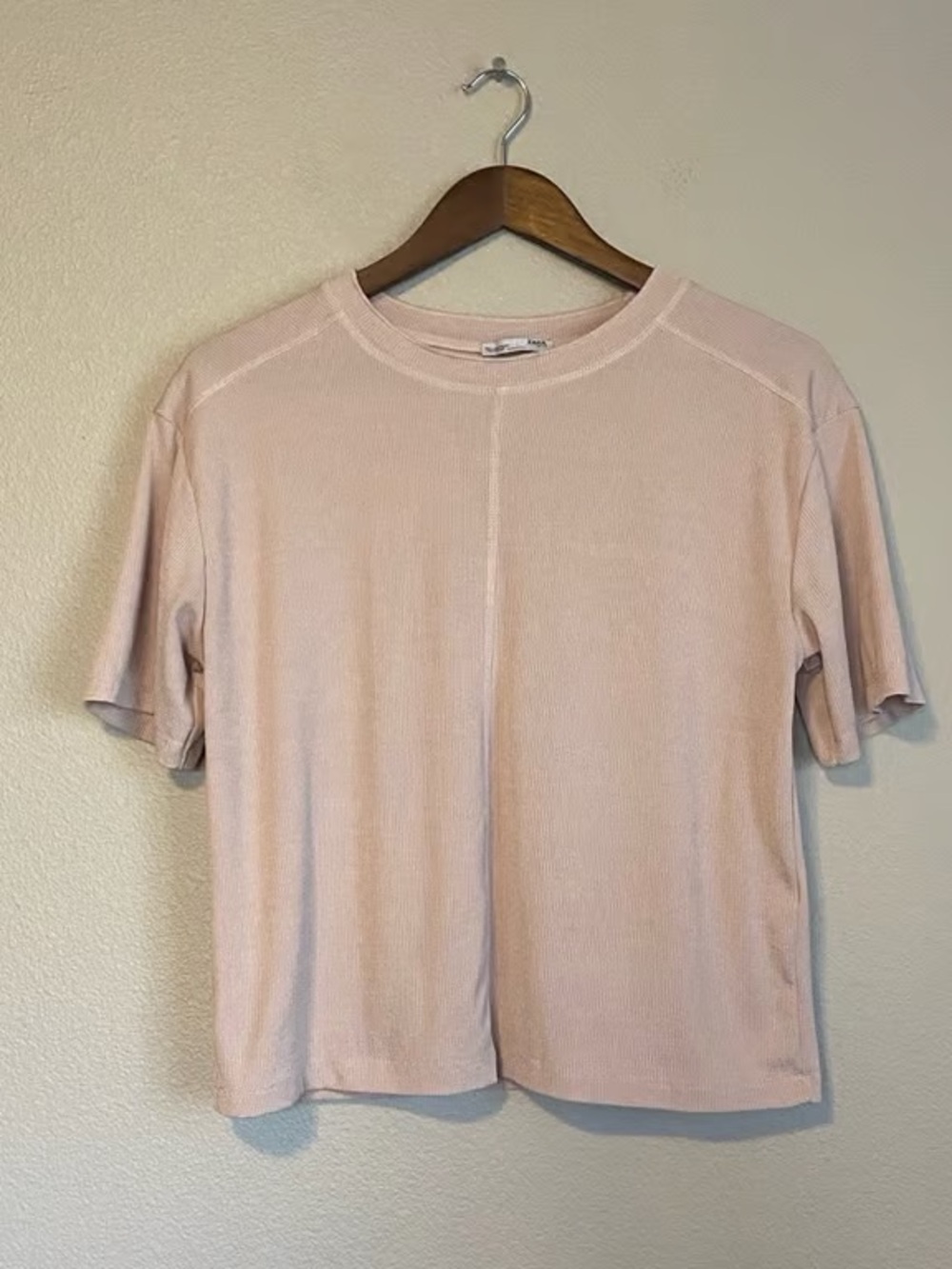 Women's Light Pink Short-Sleeve Crewneck Top